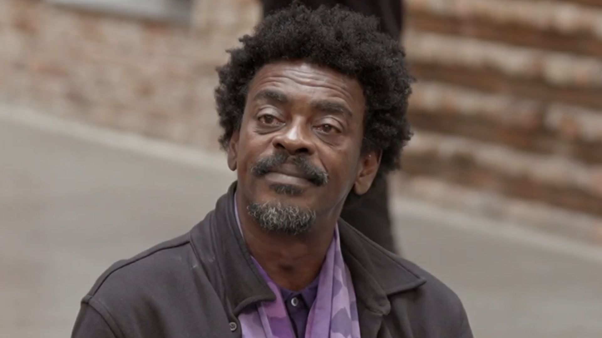 Seu Jorge revive trauma de infância cruel e especialista alerta: ‘Marcas profundas’