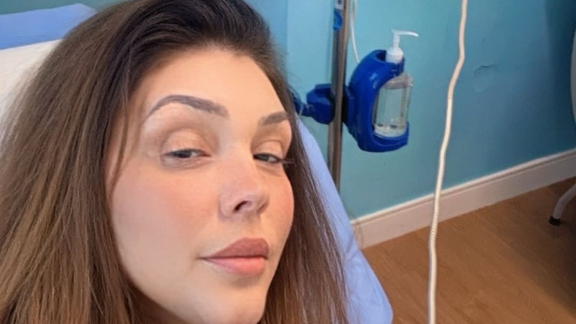 Com câncer em remissão, Simony desabafa sobre sessão de imunoterapia