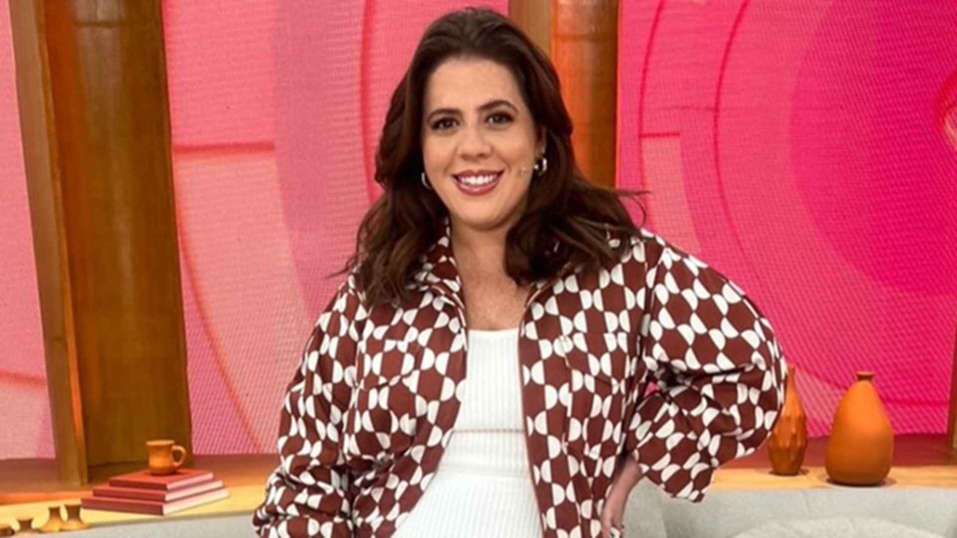 Famosos prestam apoio a Tati Machado após desabafo sobre a morte do filho