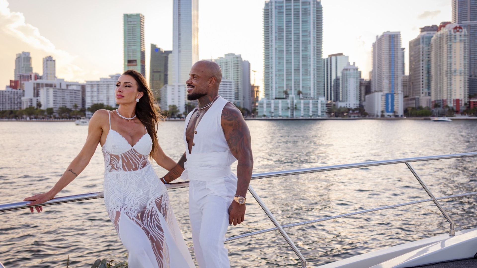 Ex-The Voice Xanddy se casa em iate e faz fortuna fora do Brasil: ‘Travessia’