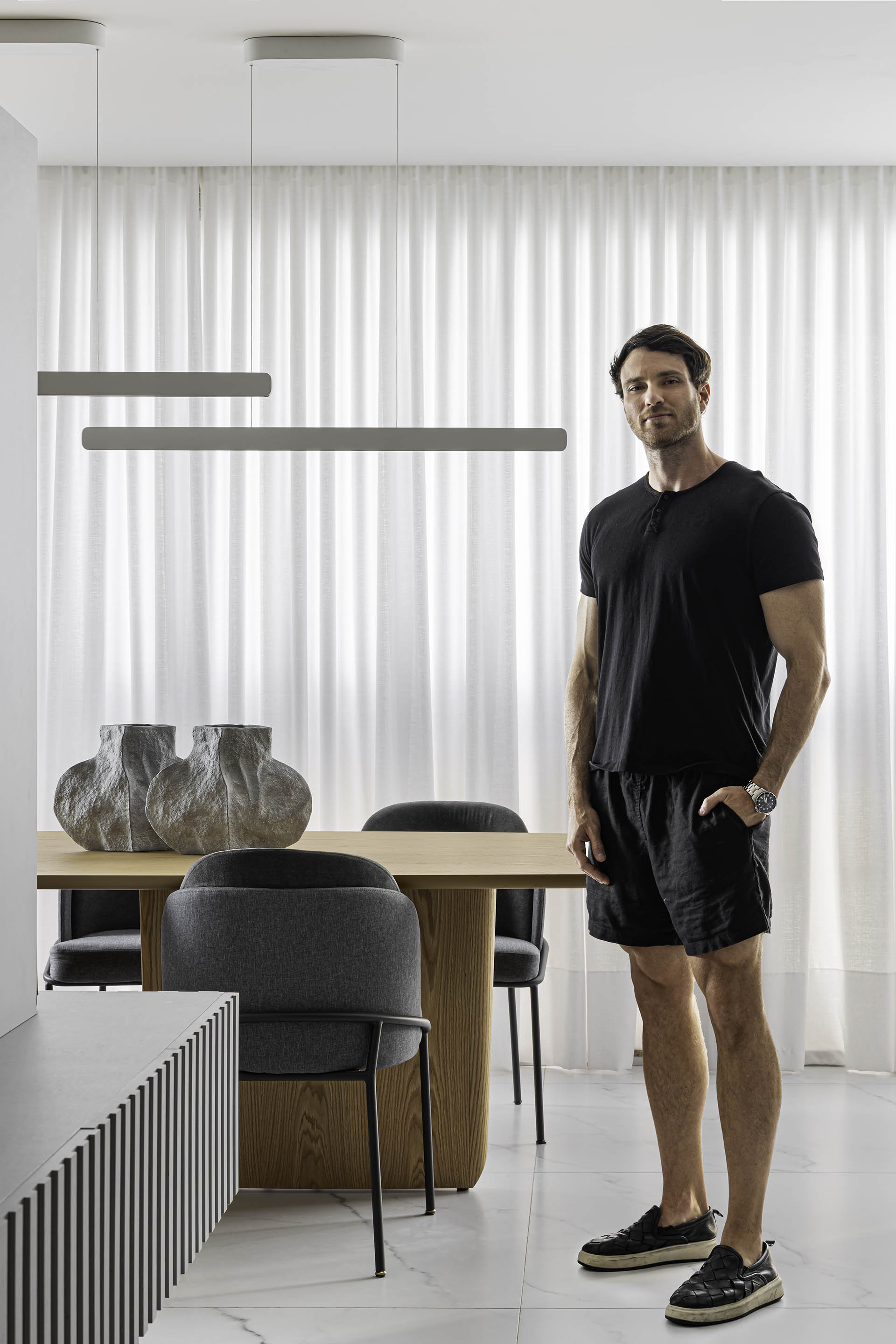Ex-BBB Lucas Bissoli mostra seu apartamento - Foto: Camila Santos