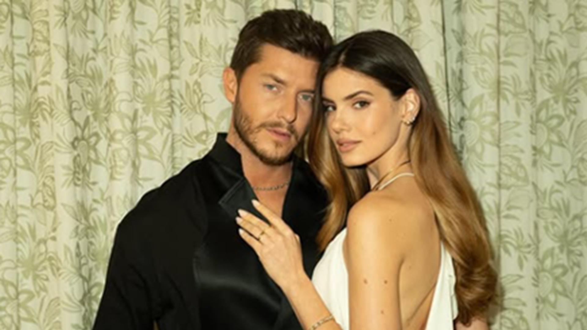Camila Queiroz e Klebber Toledo curtem ‘babymoon’ antes da chegada do filho; entenda o que é