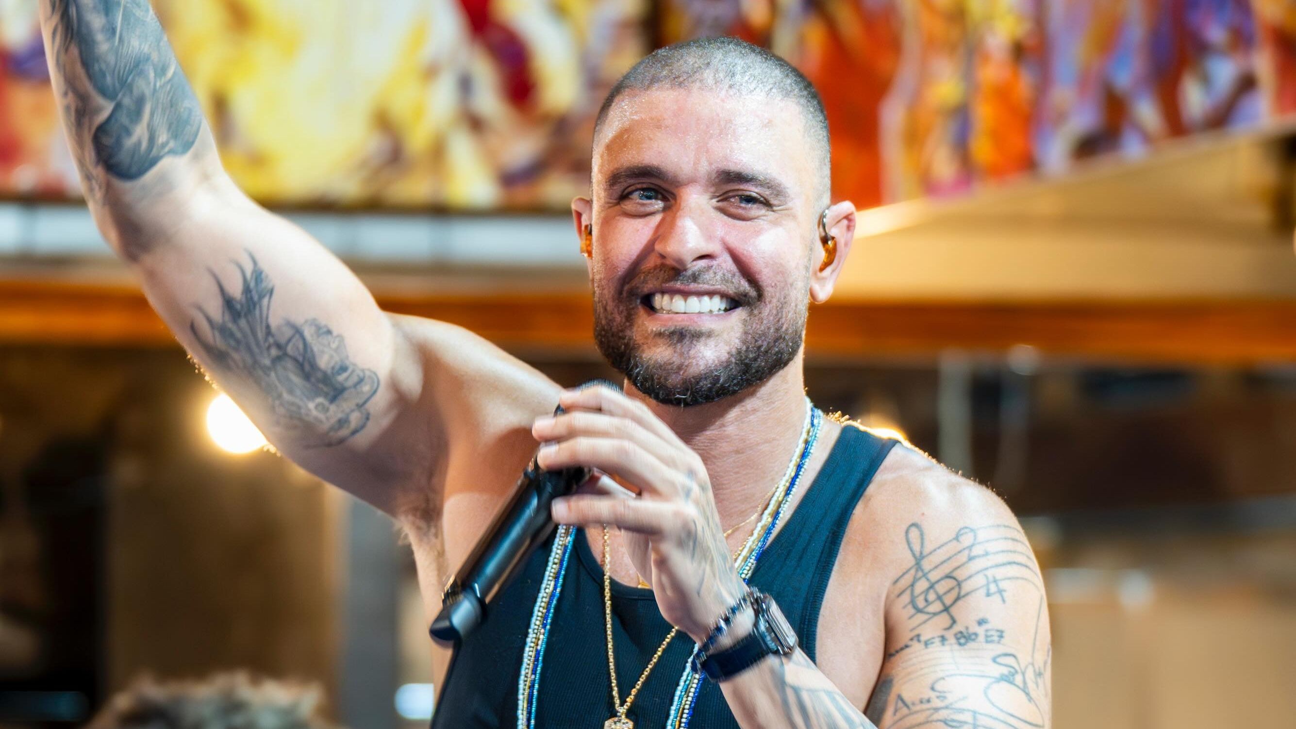 Diogo Nogueira abre o jogo sobre evolução na vida pessoal: ‘Amadurecido bastante’