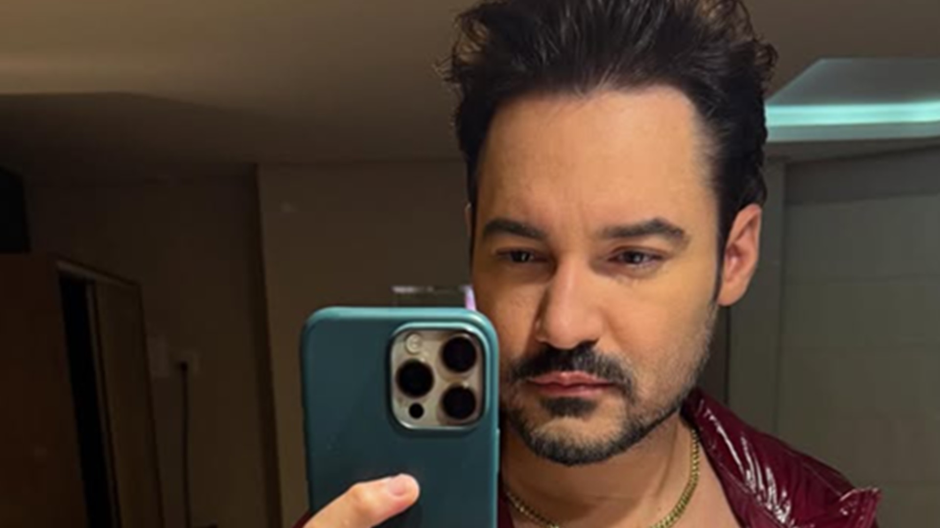 Quem é a namorada de Fernando Zor? Cantor pede nova chance à ex e reata romance