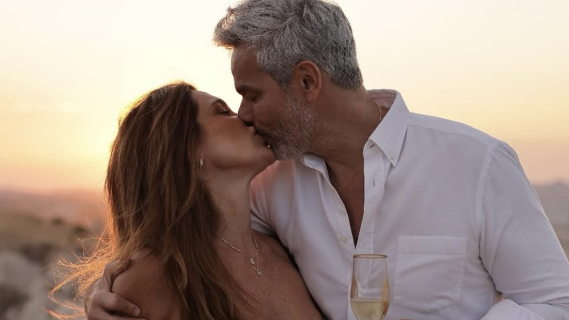 Flávia Alessandra e Otaviano Costa se casam pela 6ª vez