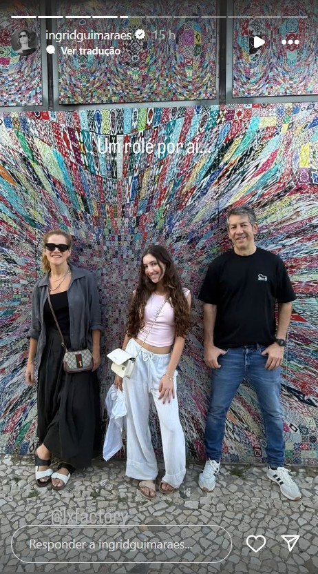 Ingrid Guimar&atilde;es com a filha e o marido - Reprodu&ccedil;&atilde;o/Instagram