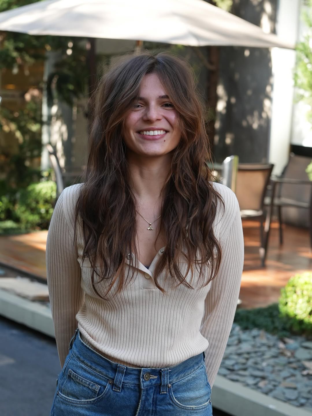 Luana Maia exibe novo corte de cabelo