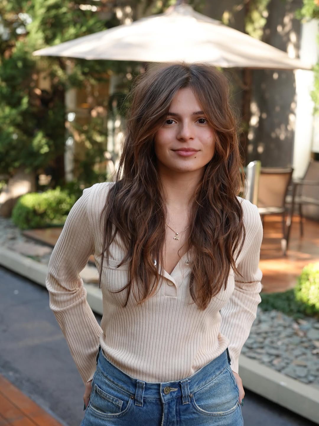 Luana Maia exibe novo corte de cabelo