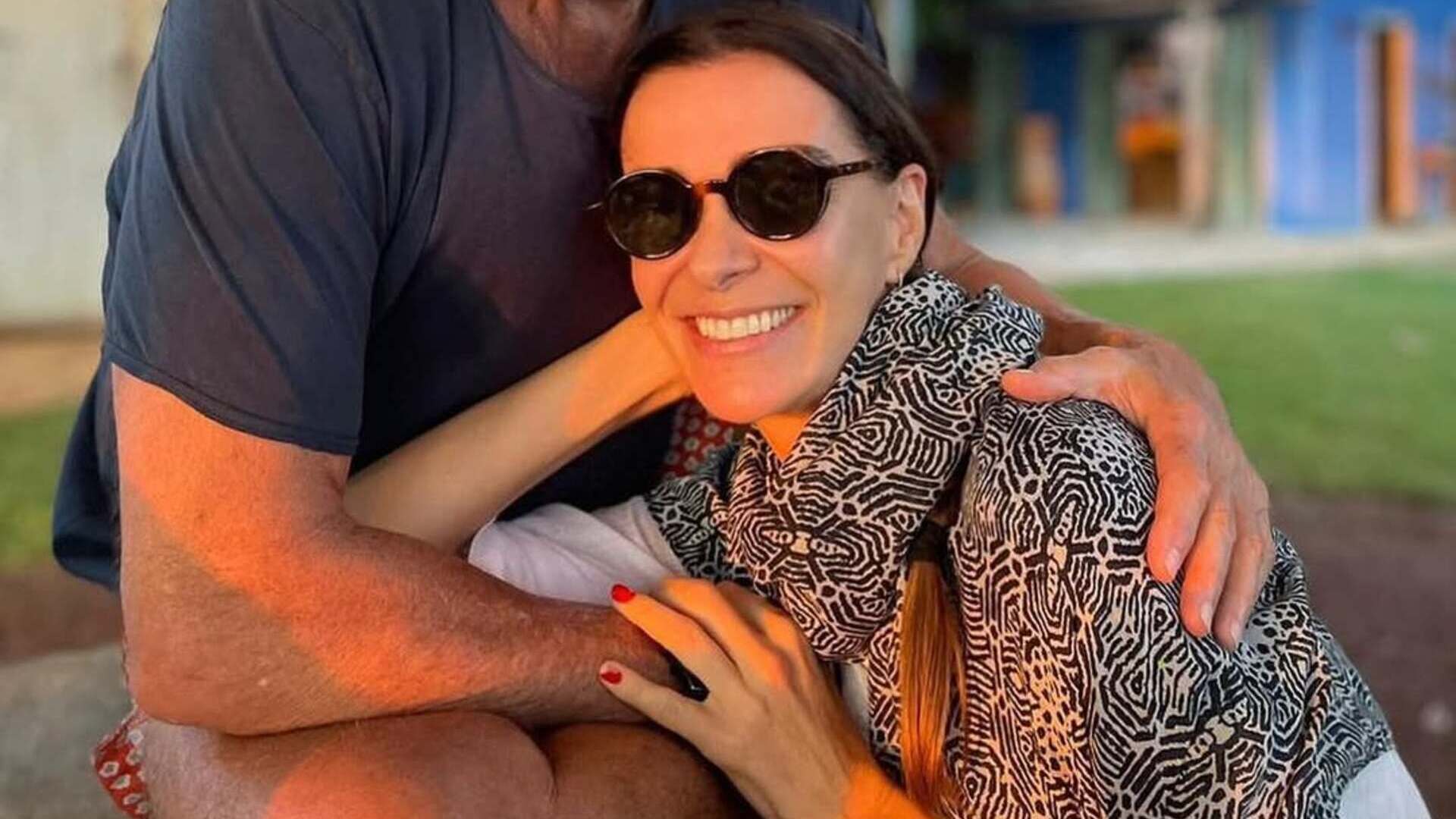 Mônica Martelli celebra aniversário de seu namorado, com quem está há 6 anos