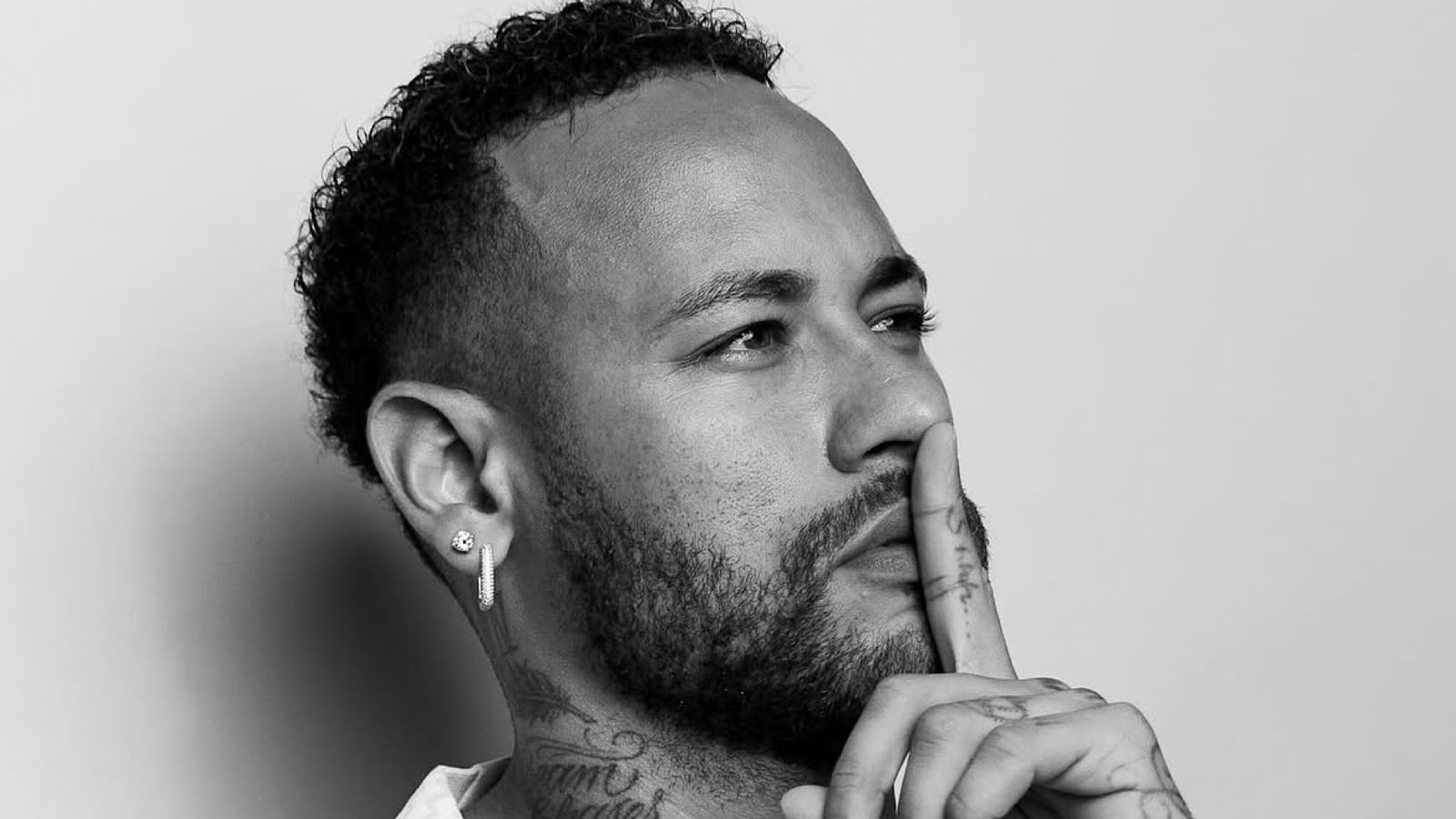 Especialista aponta após discussão de Neymar Jr. com torcedor: ‘Estresse psicológico contínuo’