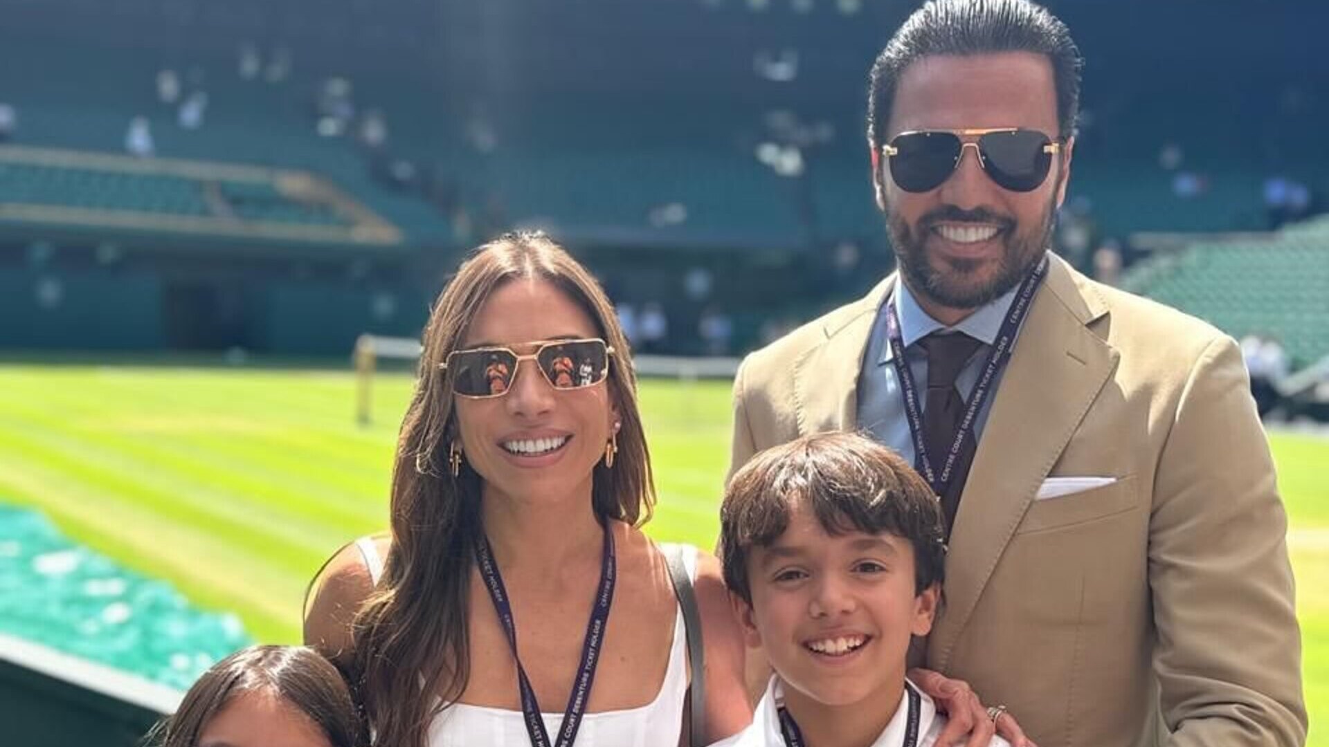 Patricia Abravanel mostra fotos de viagem a Londres com a família