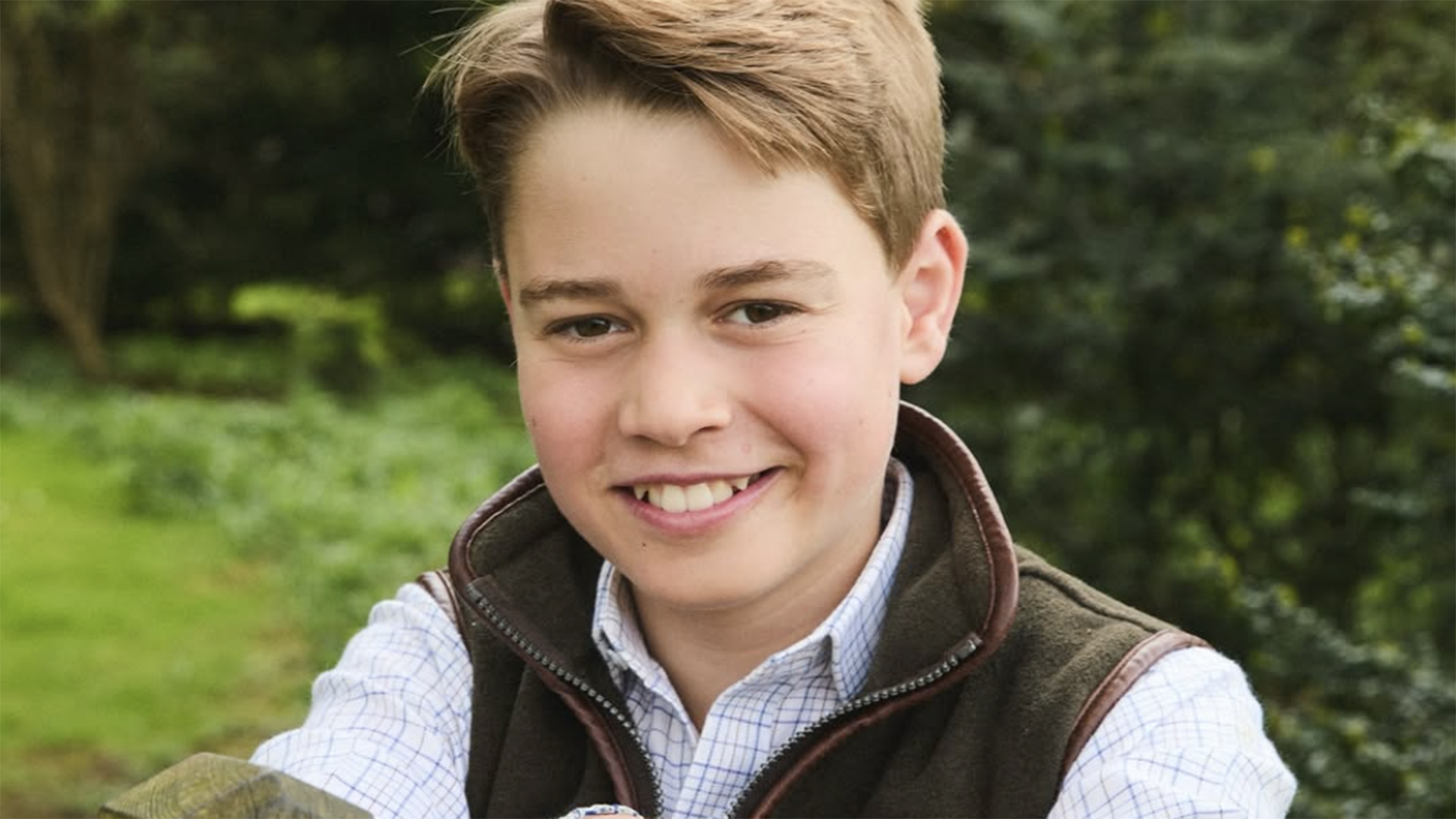 Príncipe George completa 12 anos e surge em imagens inéditas