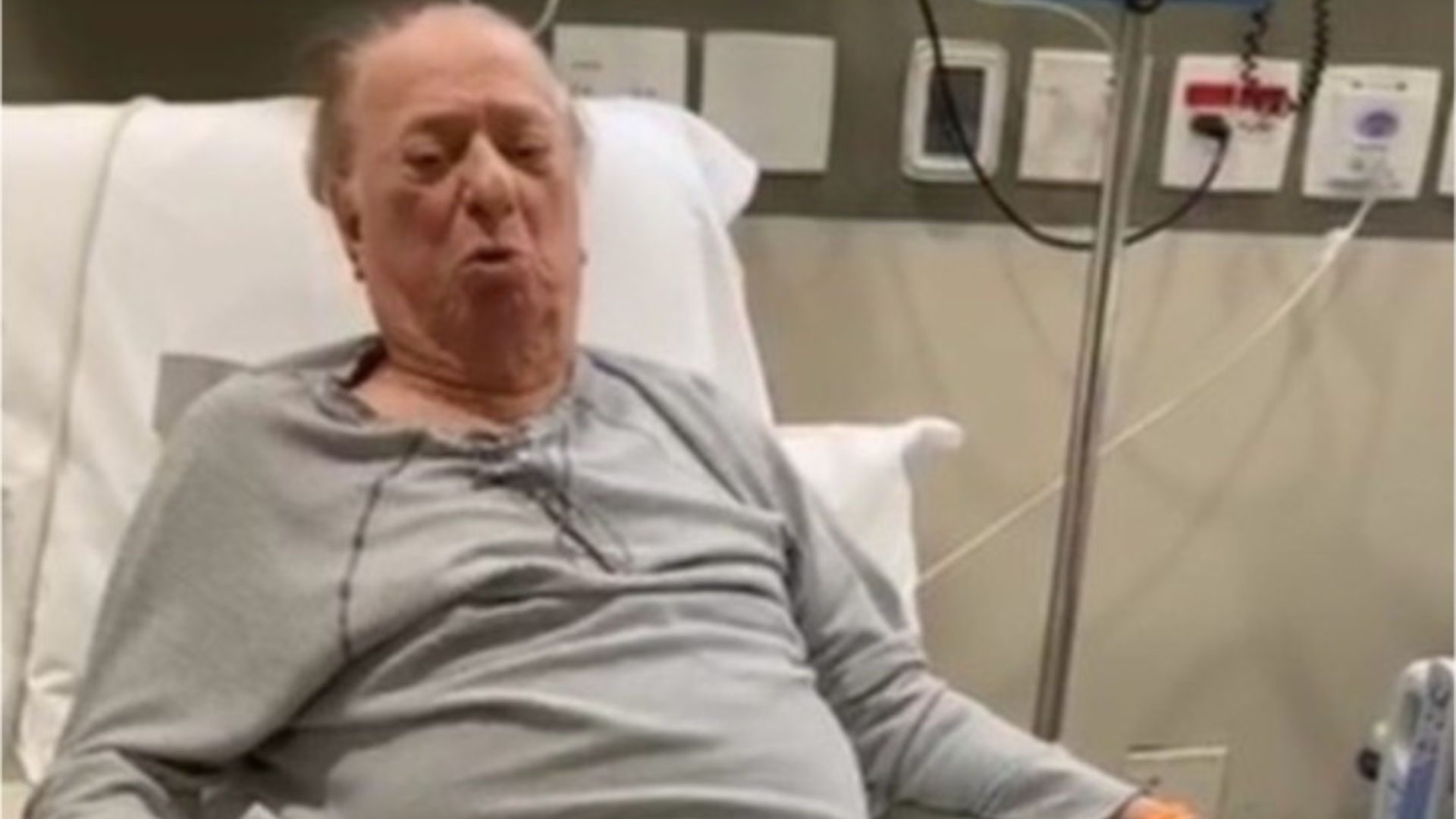 Raul Gil descobre doença, desabafa sobre medo e médico é direto: ‘Risco iminente’