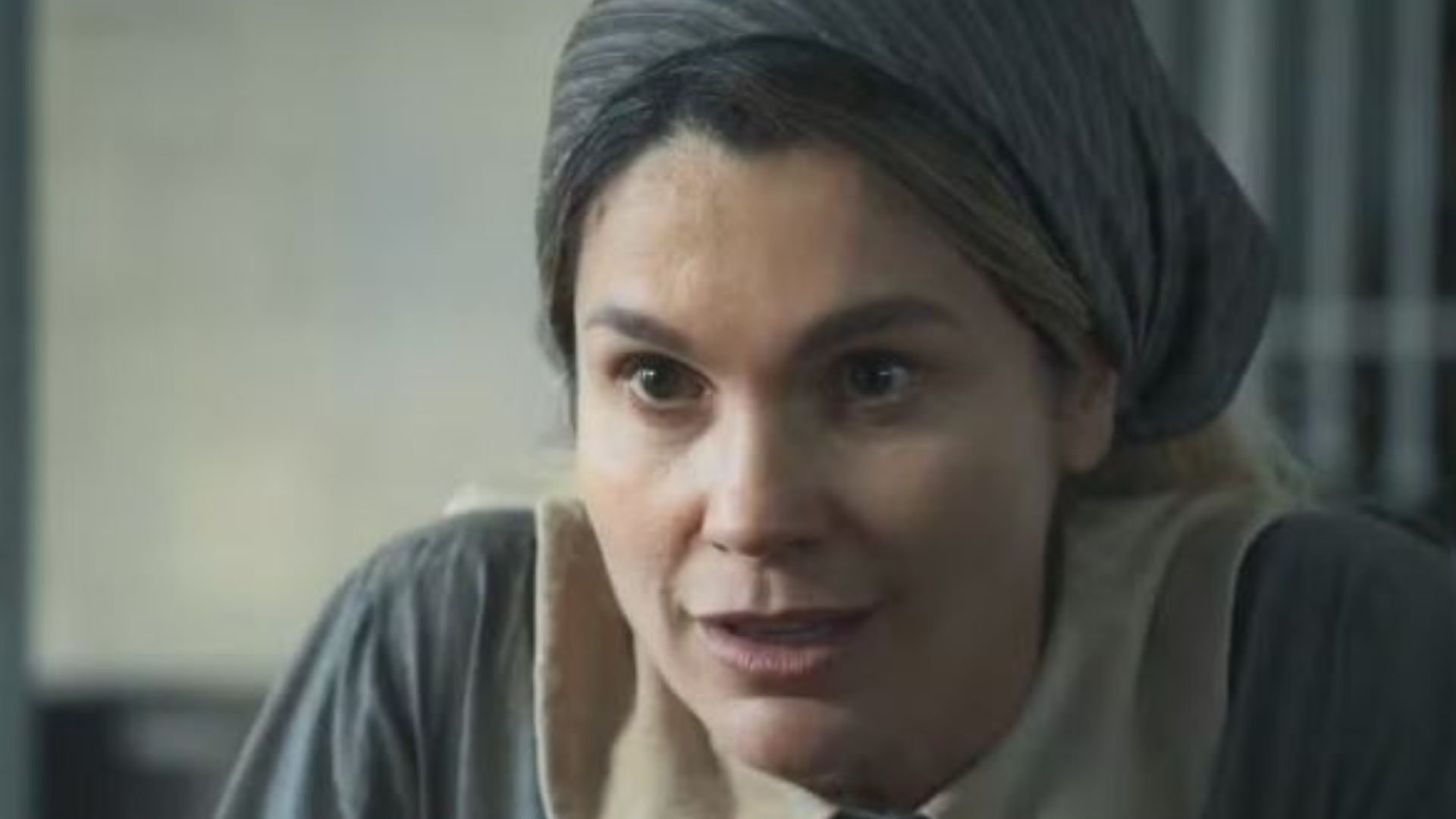 Êta Mundo Melhor!: Sandra descobre morte de Maria e surpreende com frieza cruel