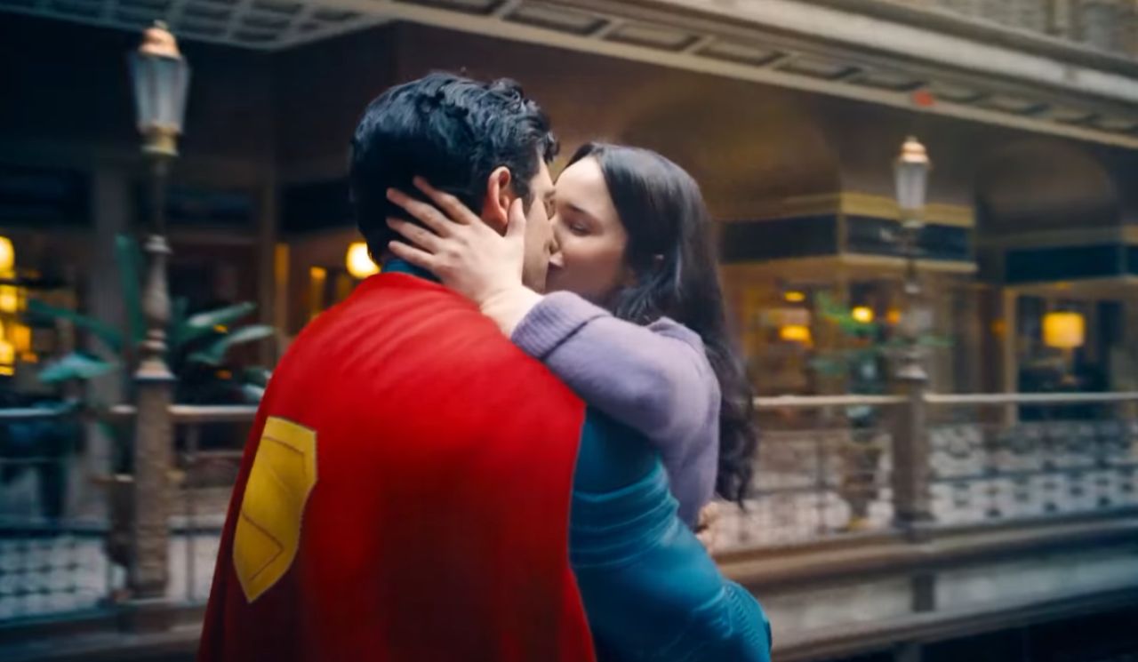 Superman: cenas do filme são cortadas na Índia por ‘excesso de sensualidade’