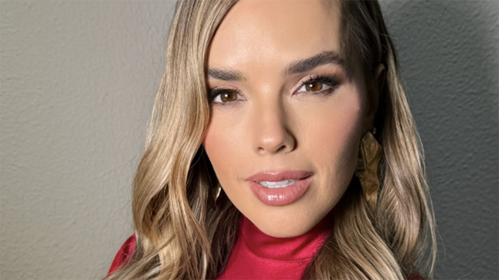 Thaeme revela que teve 6 abortos e relembra o motivo
