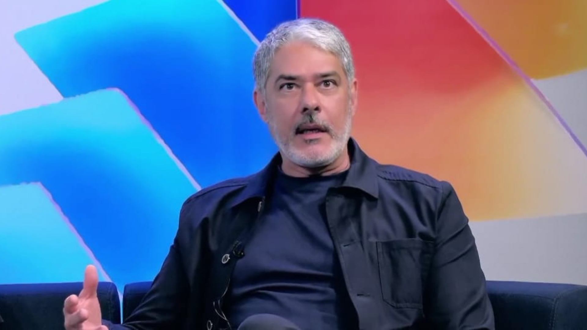 William Bonner relembra erro técnico que causou pânico na redação do Jornal Nacional