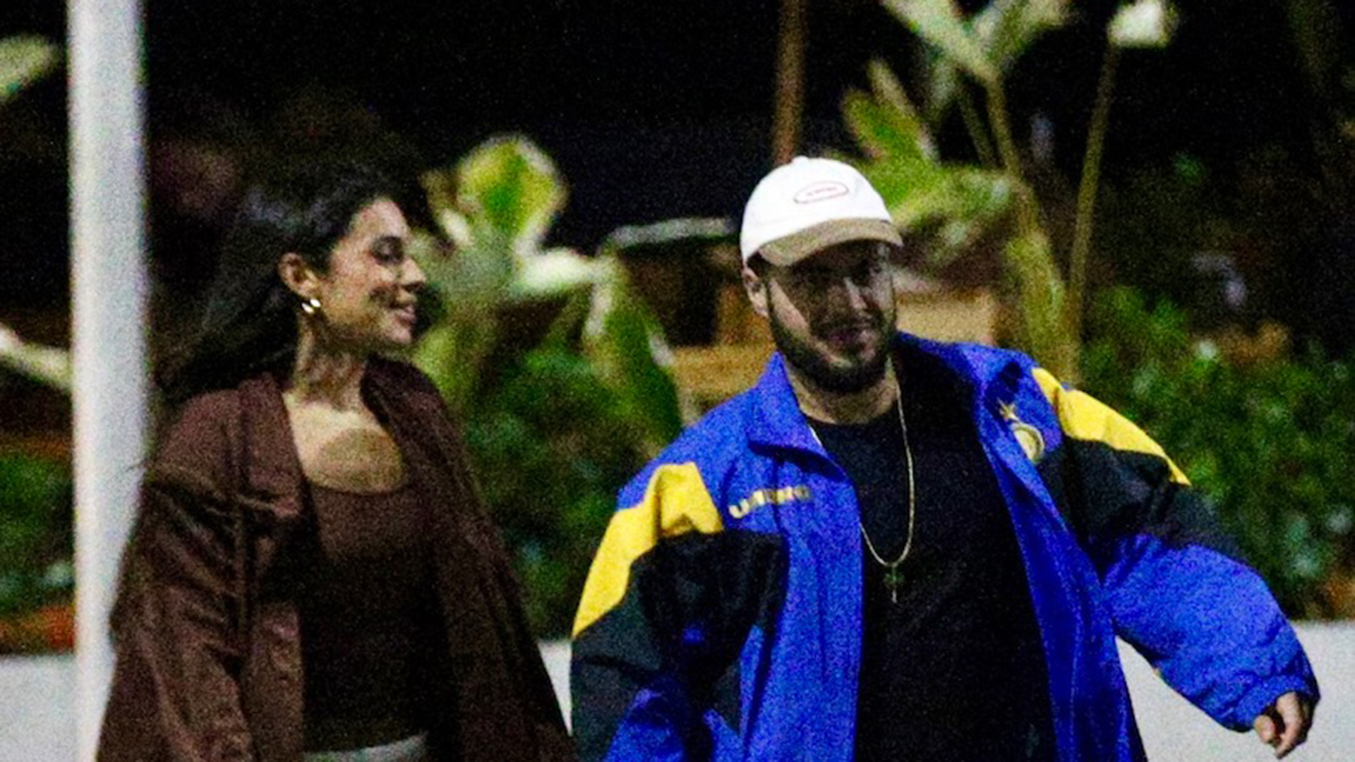 Filho de Preta Gil, Francisco GIl curte noitada com a namorada no RJ