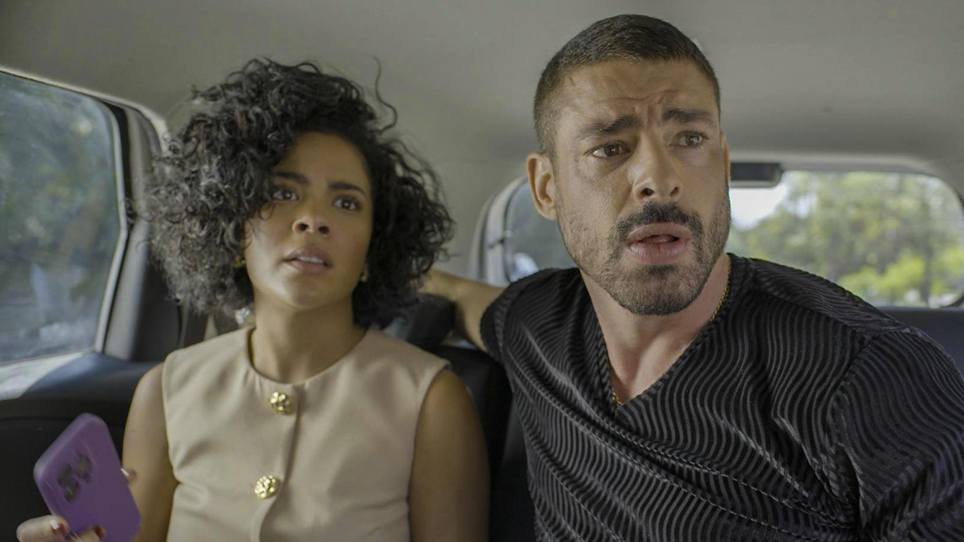 Climão ou paz? Saiba como está a relação de Cauã Reymond e Bella Campos