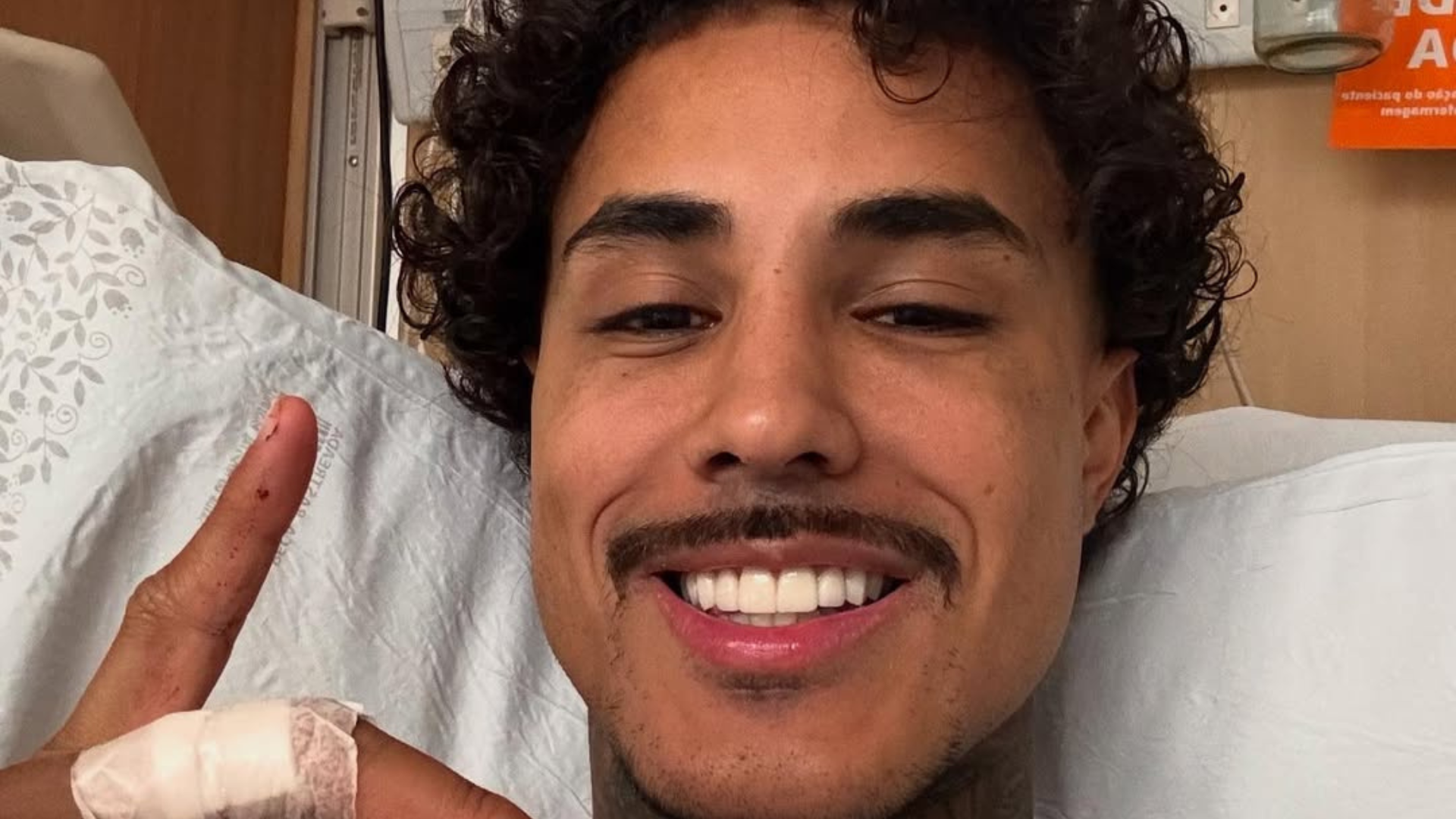 Médico faz alerta sobre hemorragia interna de MC Livinho: ‘Pode até levar à morte’