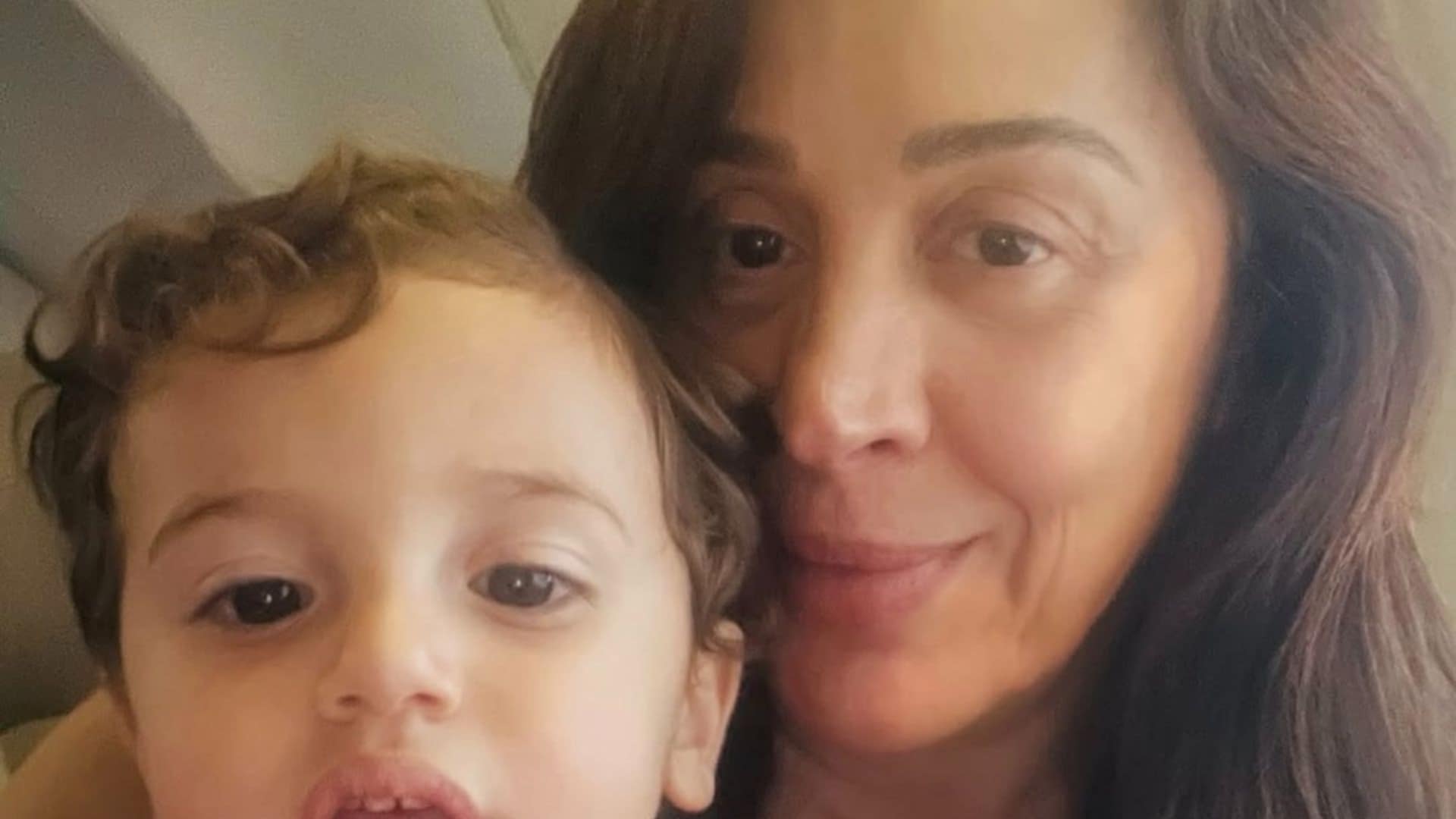 Claudia Raia mostra momentos encantadores com o filho caçula