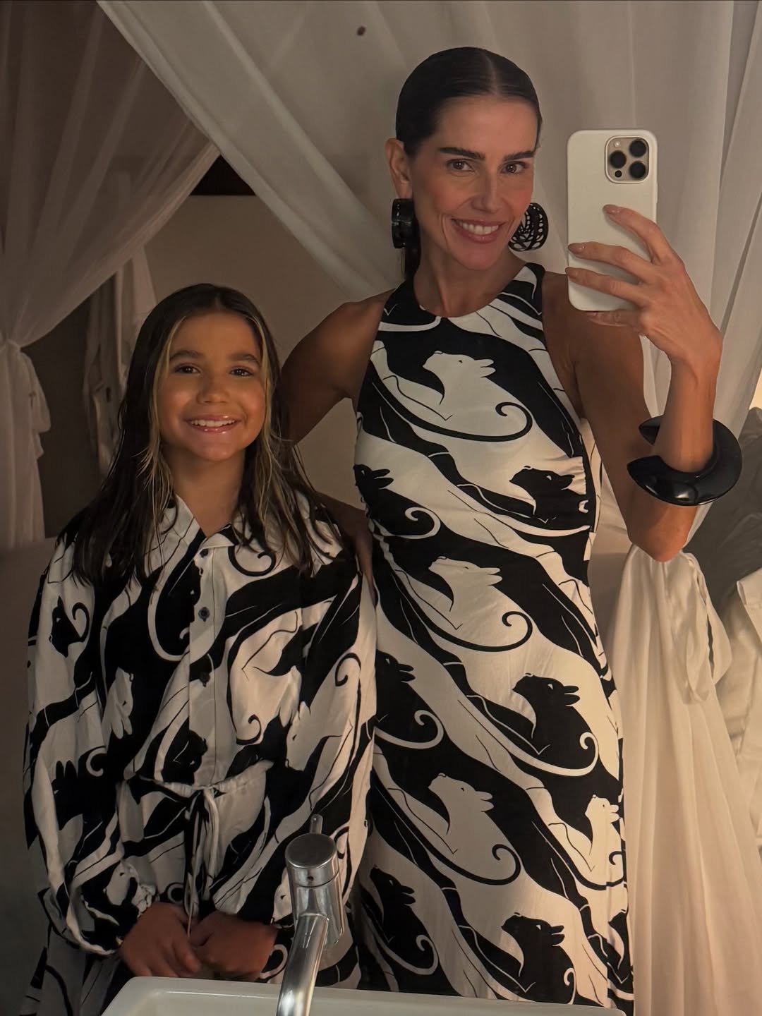 Deborah Secco com a filha, Maria Flor - Foto: Reprodu&ccedil;&atilde;o / Instagram
