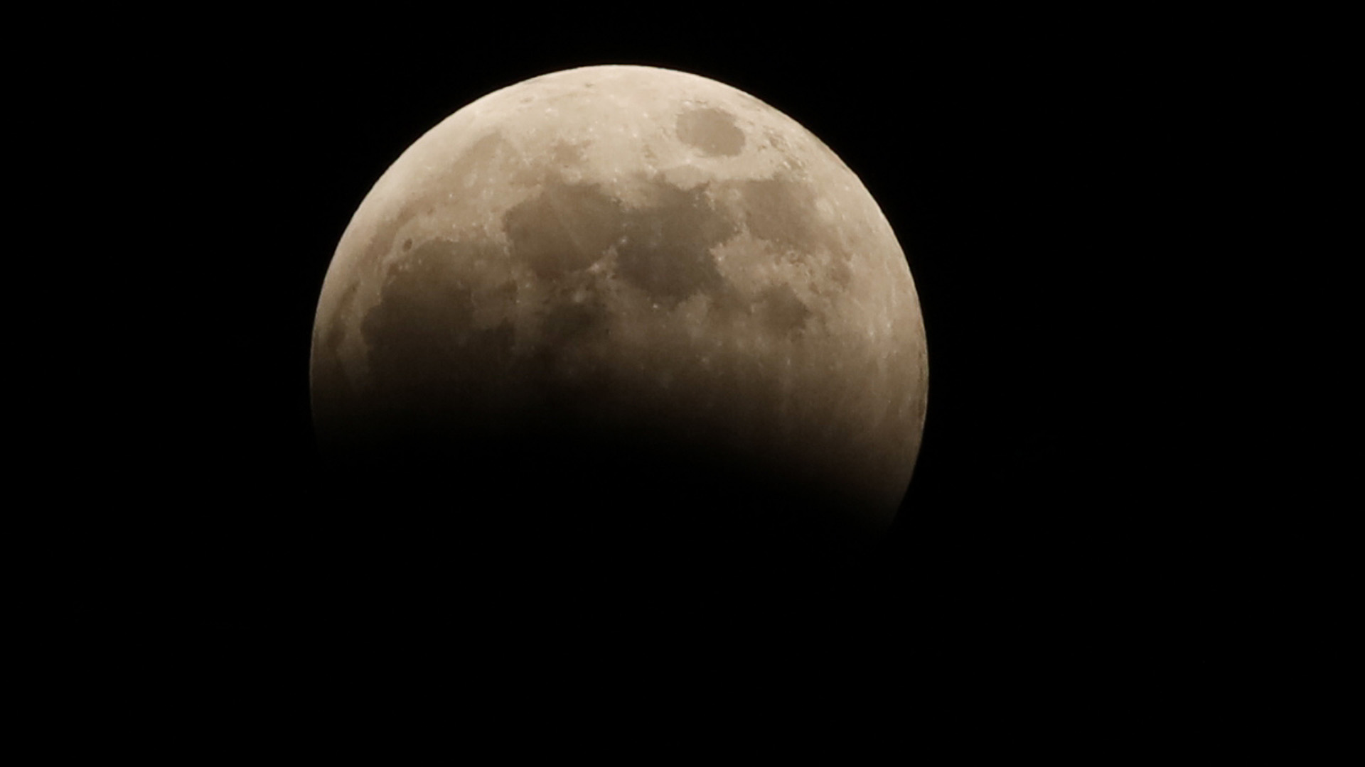 Astrologia: As reviravoltas que vão chegar com a Lua Nova de Agosto
