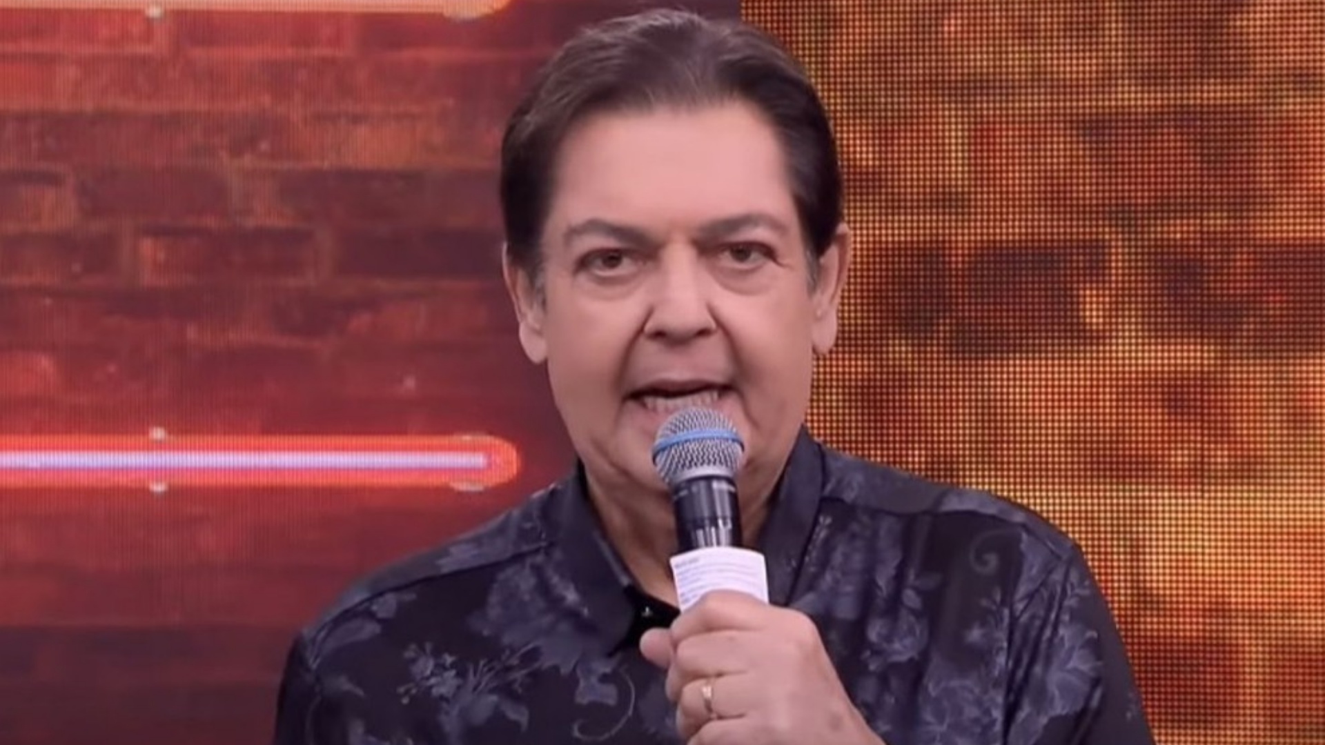 Faustão recebe alta da UTI após novos transplantes; veja o boletim médico