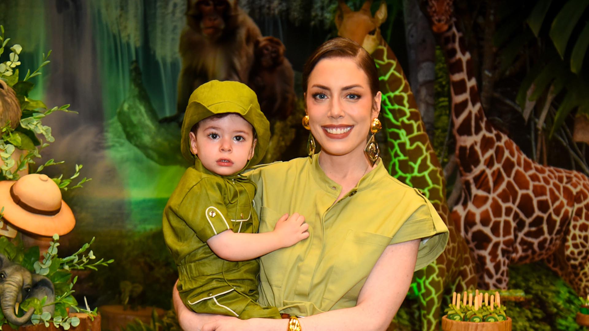 Fabiana Justus celebra os 2 anos do filho caçula com festa luxuosa