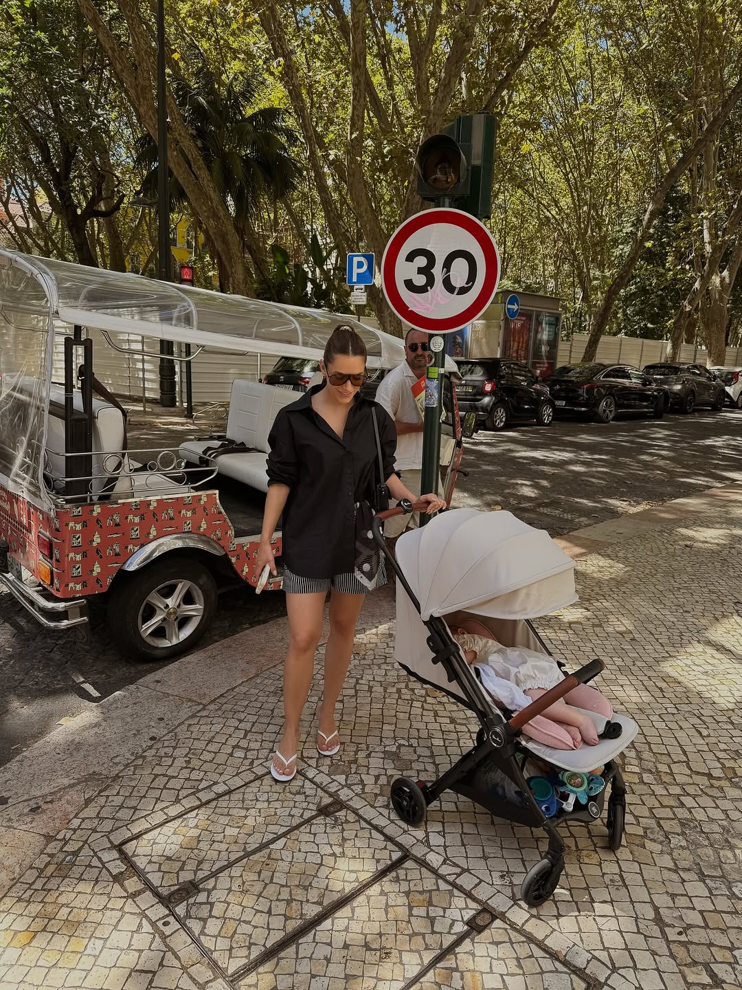 Jade Magalh&atilde;es com a filha, Serena - Foto: Reprodu&ccedil;&atilde;o / Instagram