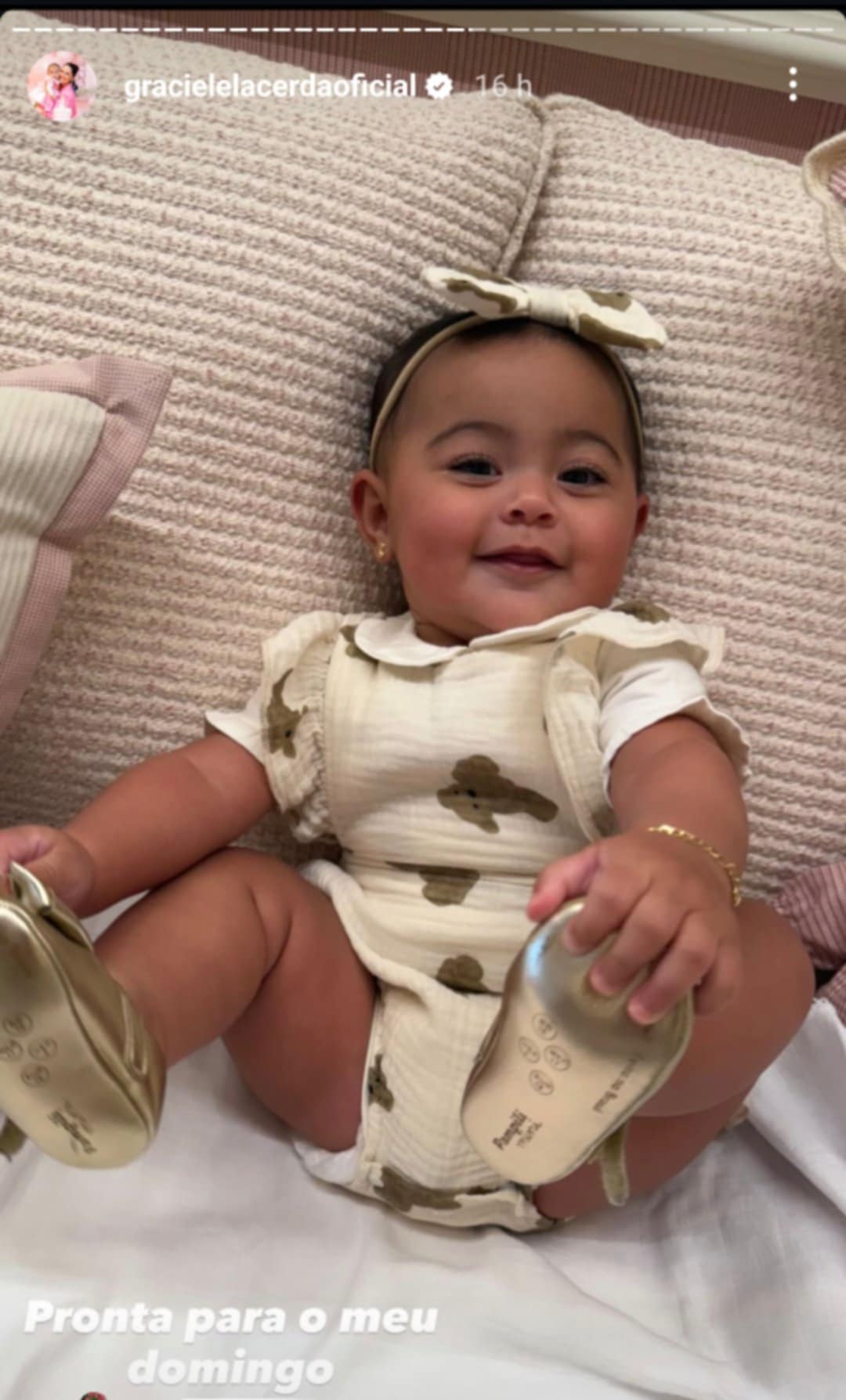 Graciele Lacerda mostra Clara com look fofo para passeio - Foto: Reprodu&ccedil;&atilde;o/Instagram