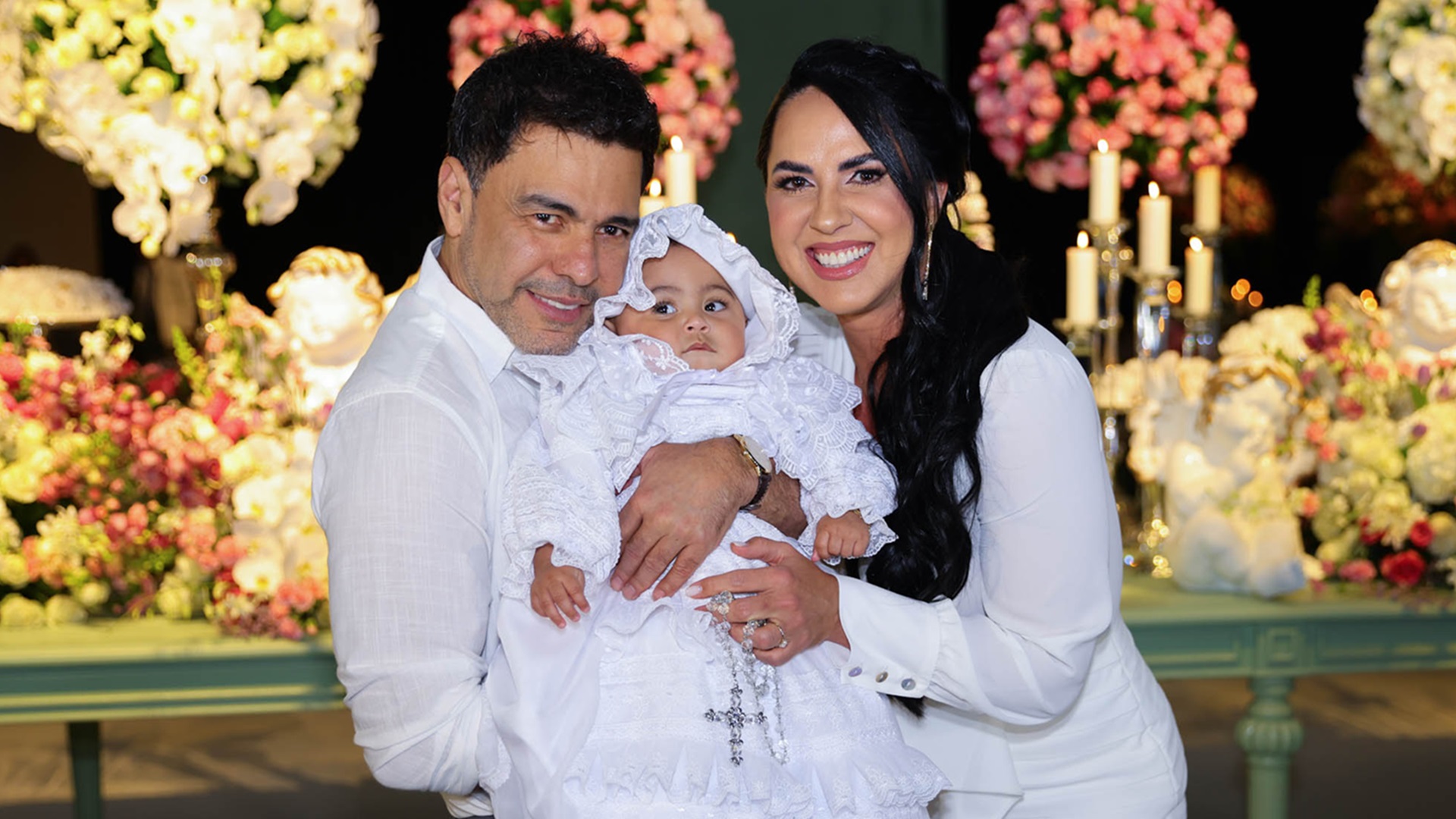 Batizado da filha de Graciele Lacerda e Zezé Di Camargo teve bolo sofisticado; veja foto