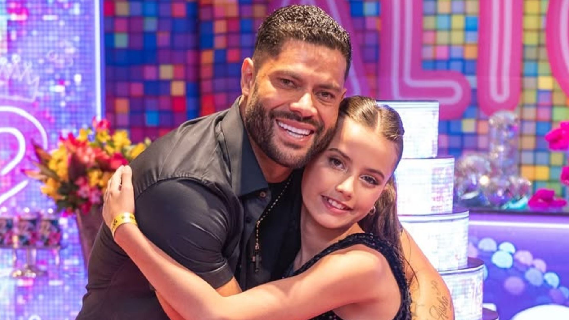 Hulk Paraíba comemora o aniversário de 12 anos da filha com festão luxuoso
