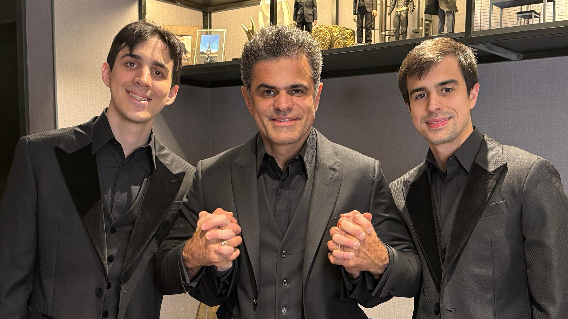 João Camargo celebra os 20 anos da Camargo Alfaiataria