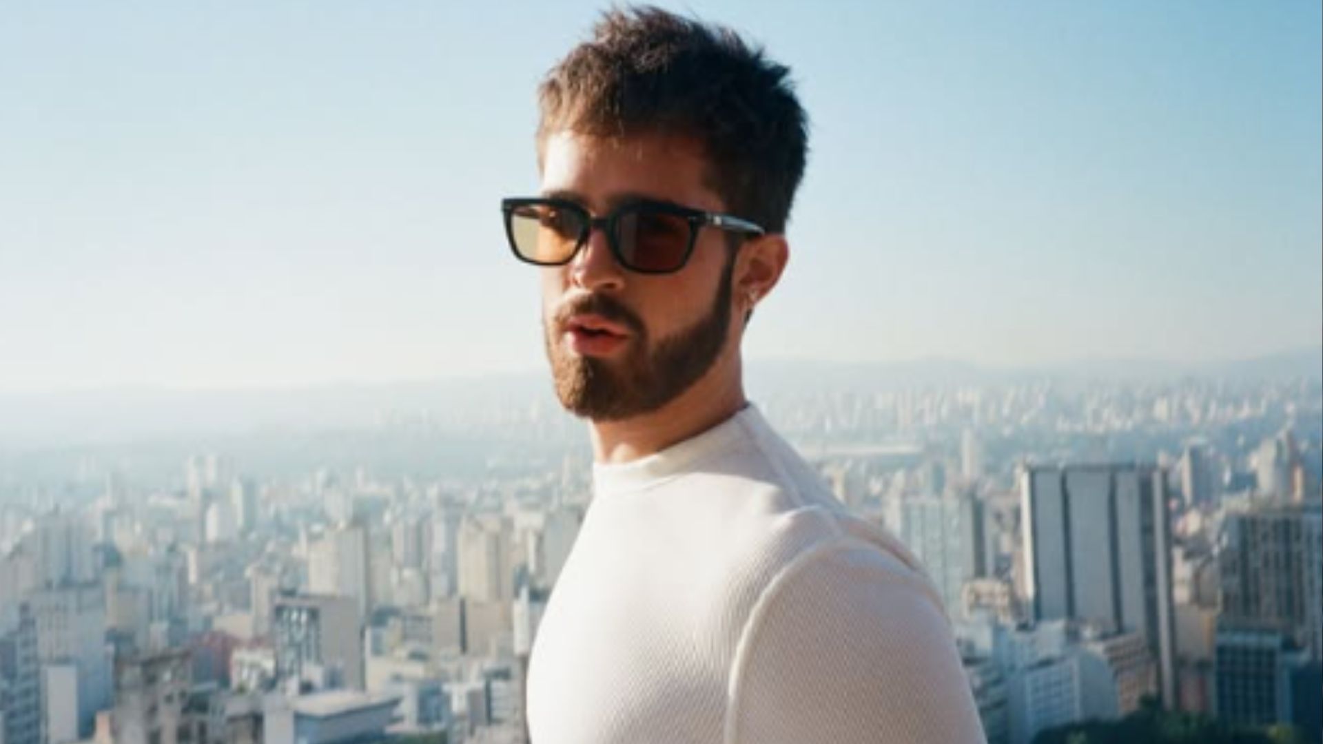 João Guilherme se pronuncia sobre reencontro com Bruna Marquezine