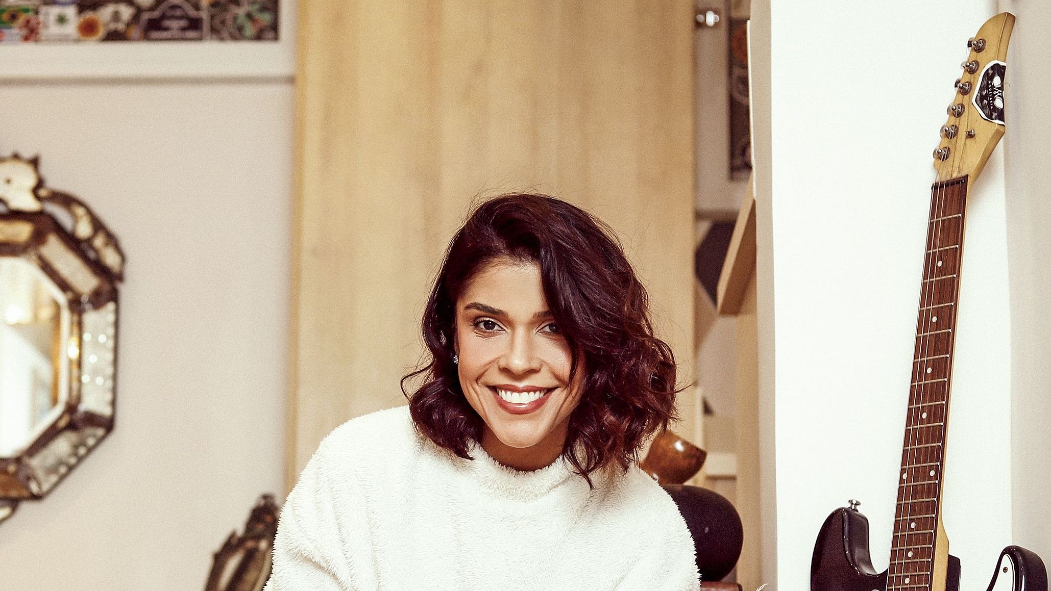Maria Carol Rebello volta às novelas e encontra novos horizontes por meio da arte