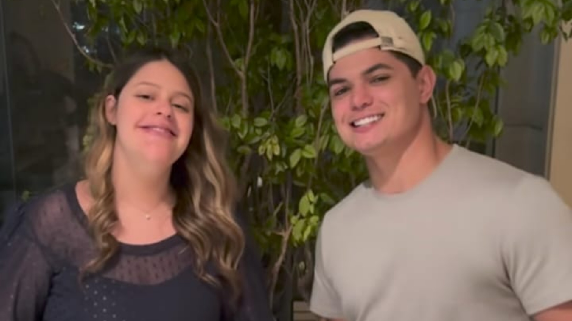 Maria Cavalcante e o marido seguem tradição simbólica com a filha recém-nascida