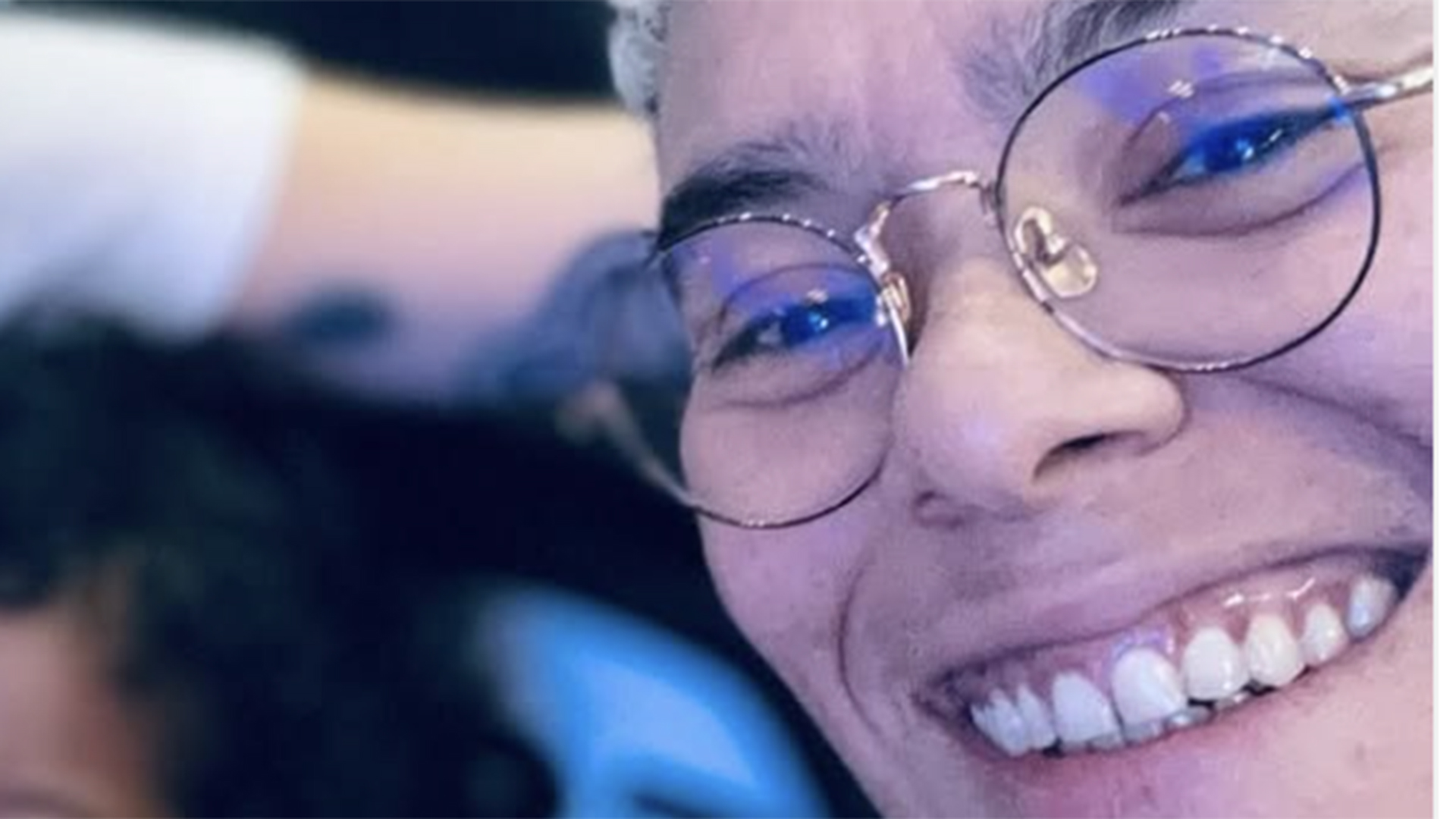 Maria Gadú exibe foto inédita com a filha e a esposa em data especial
