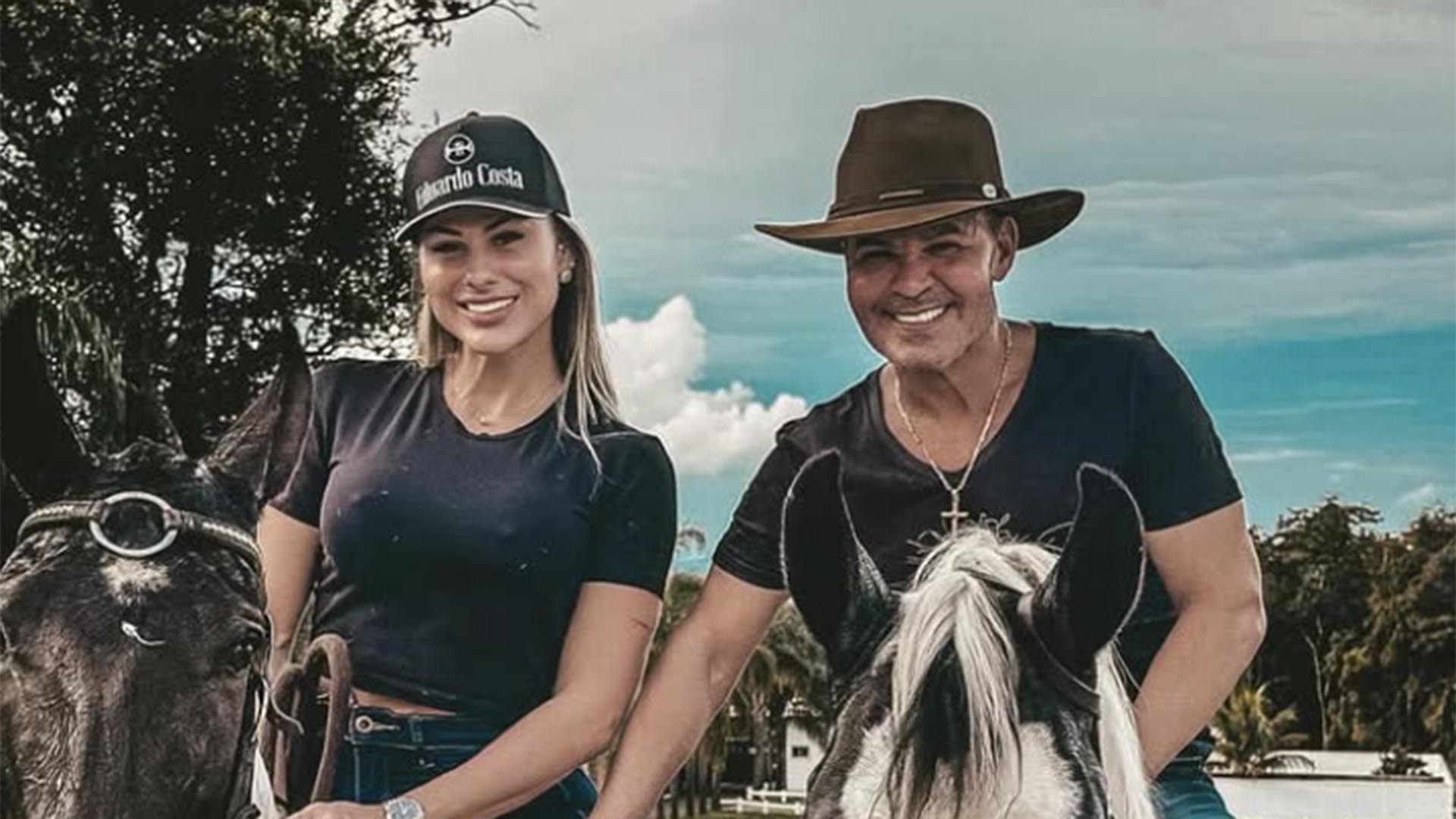 Eduardo Costa faz a esposa trocar de roupa antes de sair de casa