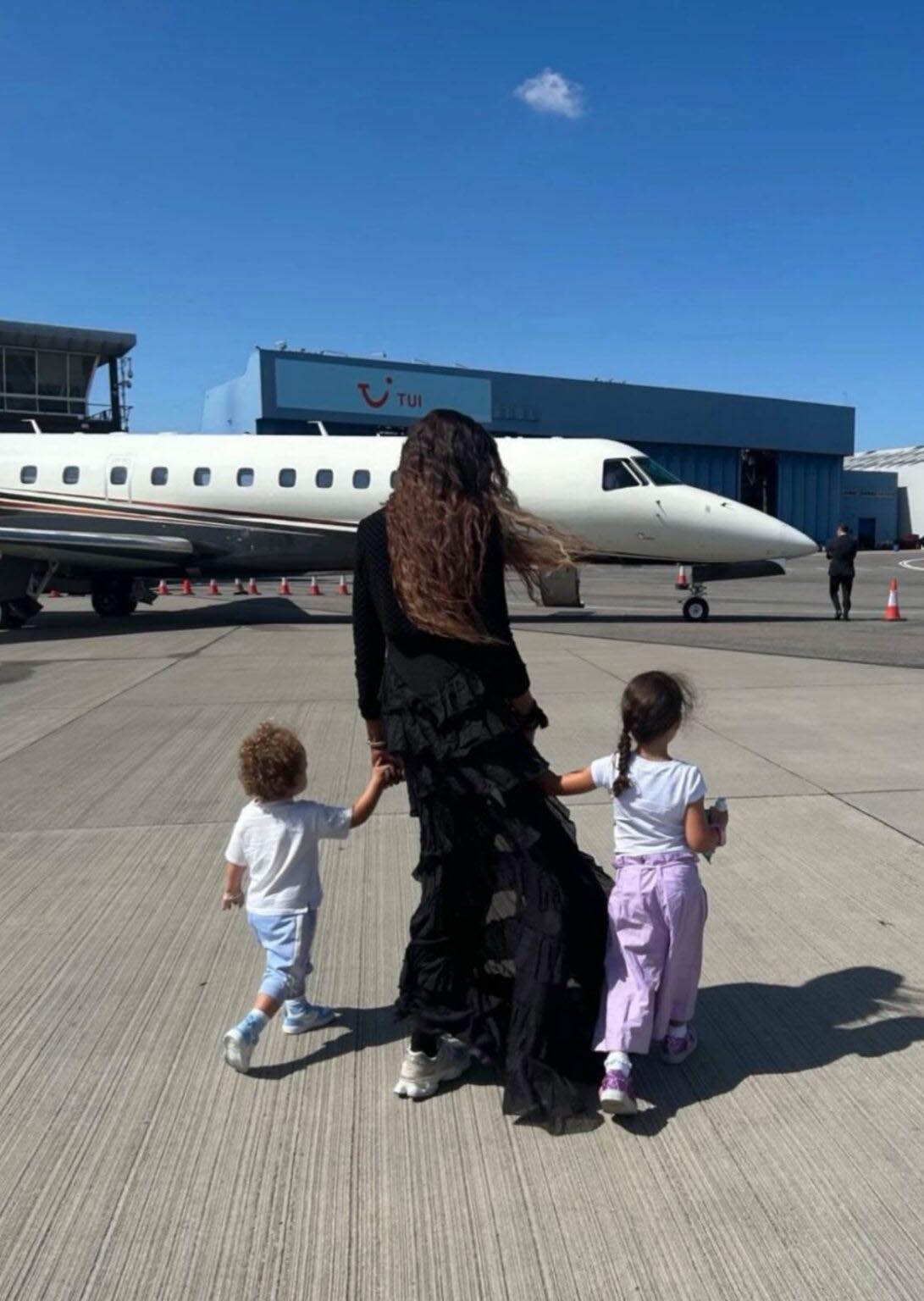 Naomi Campbell com os filhos - Foto: Reprodu&ccedil;&atilde;o