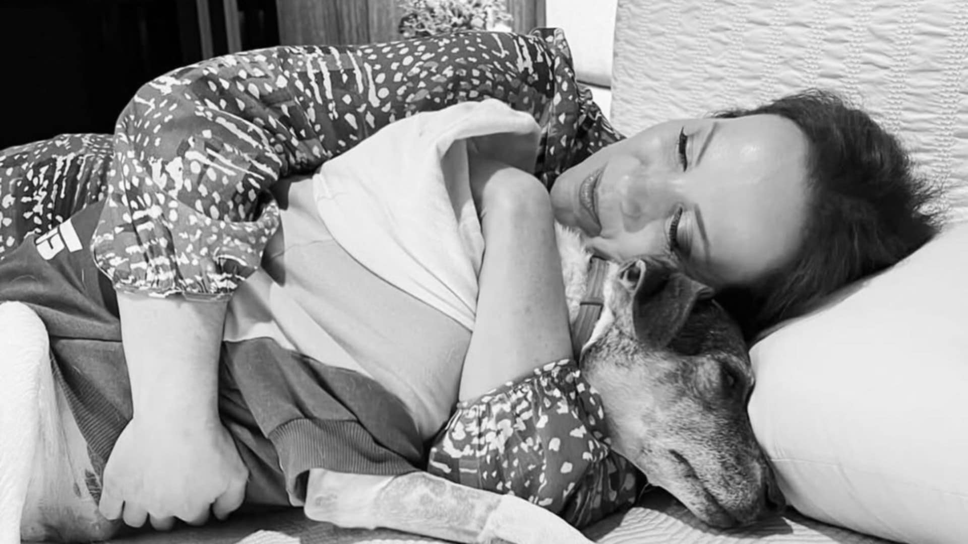 Regina Volpato lamenta morte de sua companheira: ‘De repente’