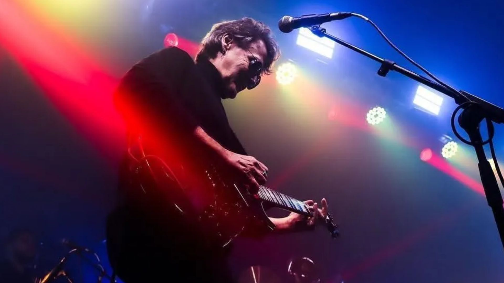 Morre Rogério Meanda, guitarrista da banda Blitz, aos 61 anos
