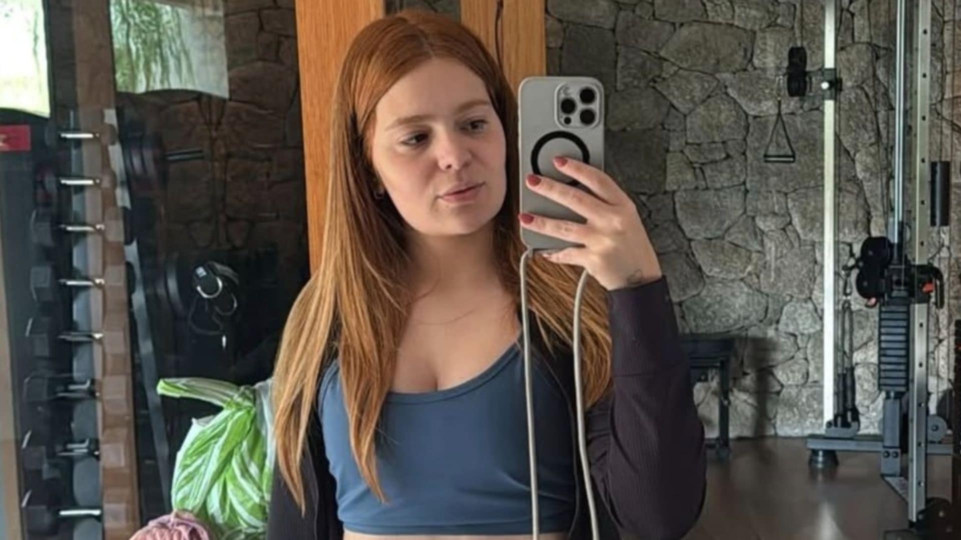 Viih Tube mostra a barriga reta pela 1ª vez após cirurgia; veja