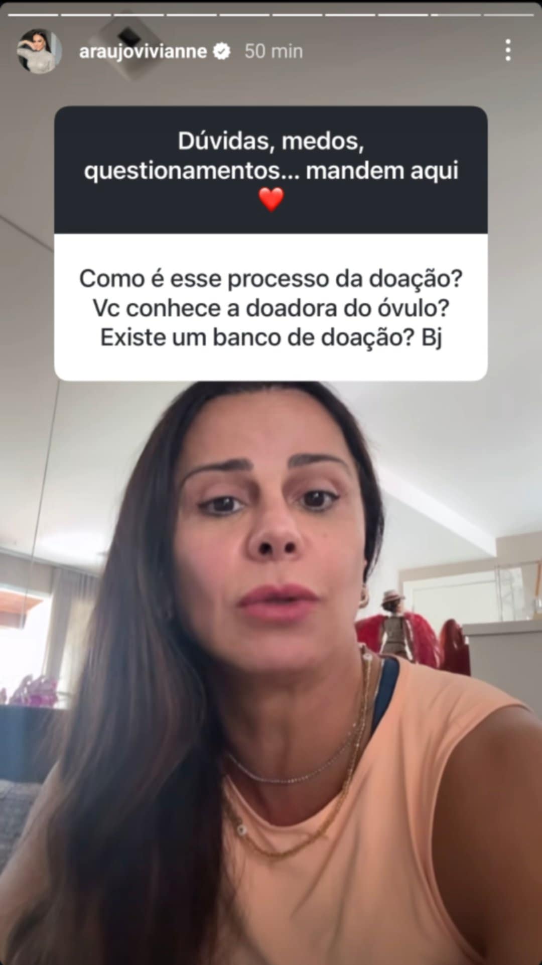 Viviane Araujo fala sobre doa&ccedil;&atilde;o de &oacute;vulos