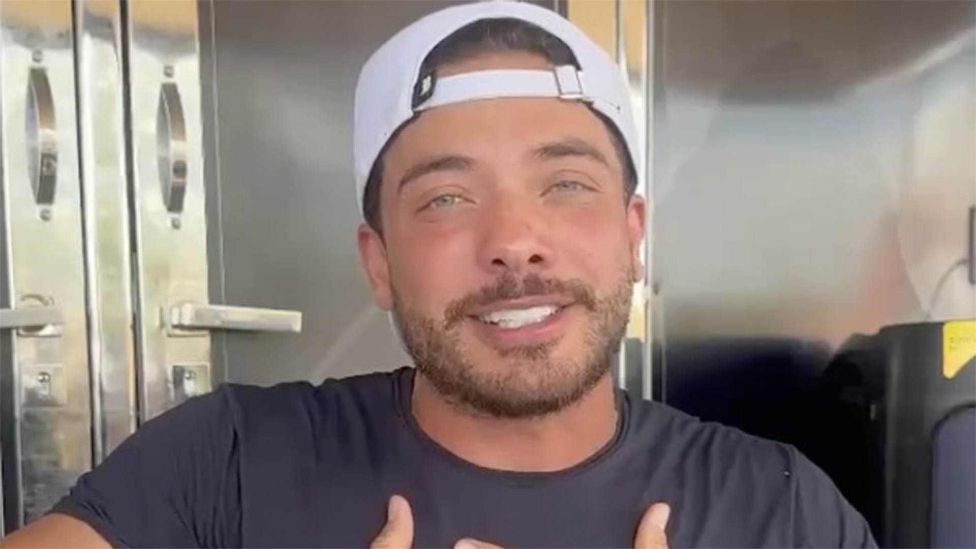 Wesley Safadão faz desabafo sobre os desafios: ‘Pensei até em parar’
