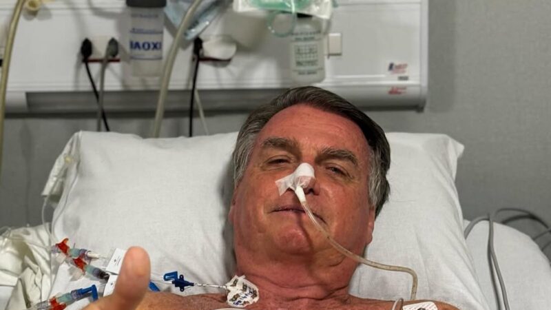 Aos 70 anos, Jair Bolsonaro enfrenta quadro e médico aponta: ‘Maior risco’