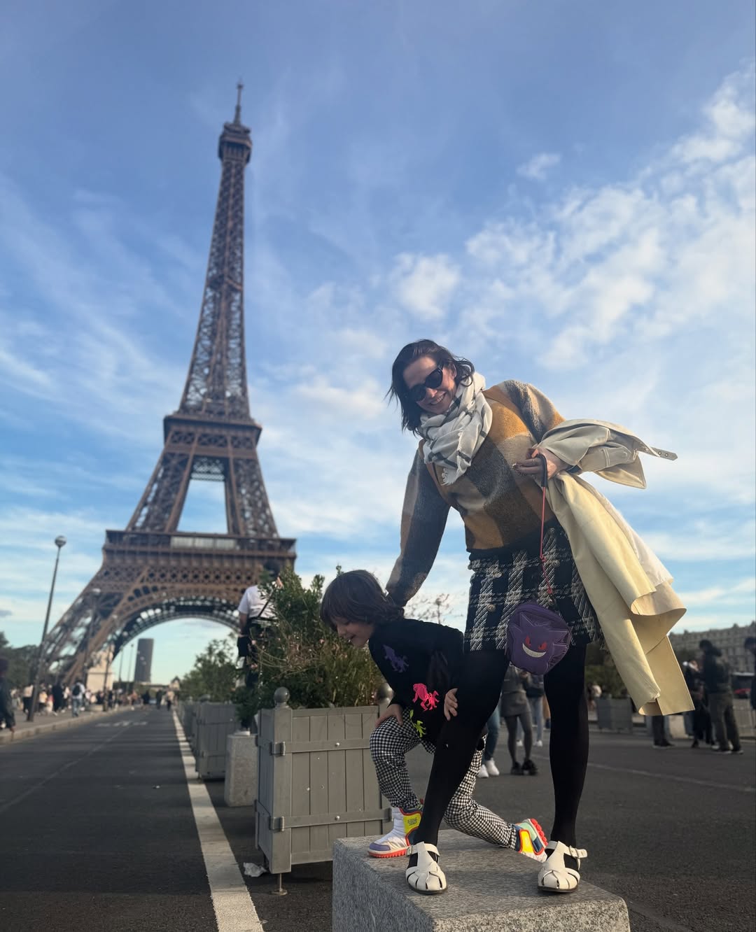 Letícia Colin exibe fotos de viagem a Paris — Foto: Reprodução/Instagram @leticiacolin