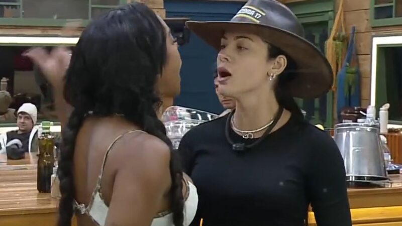 Carol Lekker e Rayane Figliuzzi - Foto: Reprodução / Record TV