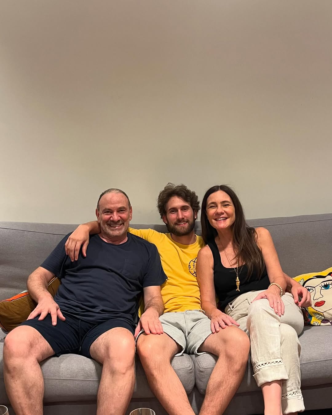 Marco Ricca e Adriana Esteves são pais de Felipe Ricca - Foto: Reprodução/Instagram @felipericca