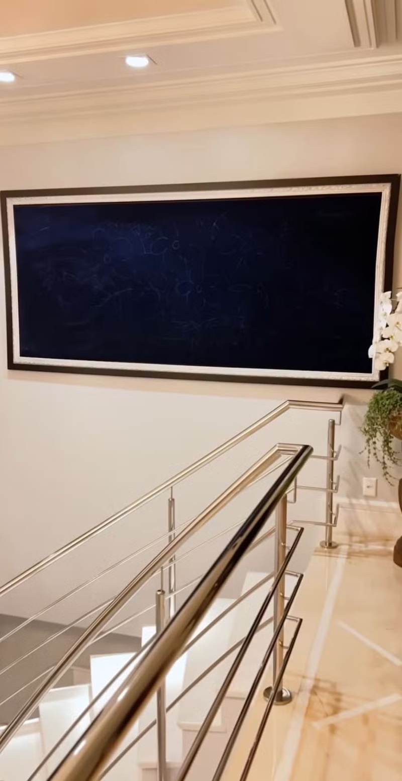 Ana Hickmann e Edu Guedes mostram detalhes do apartamento — Foto: Reprodução/Instagram @ahickmann